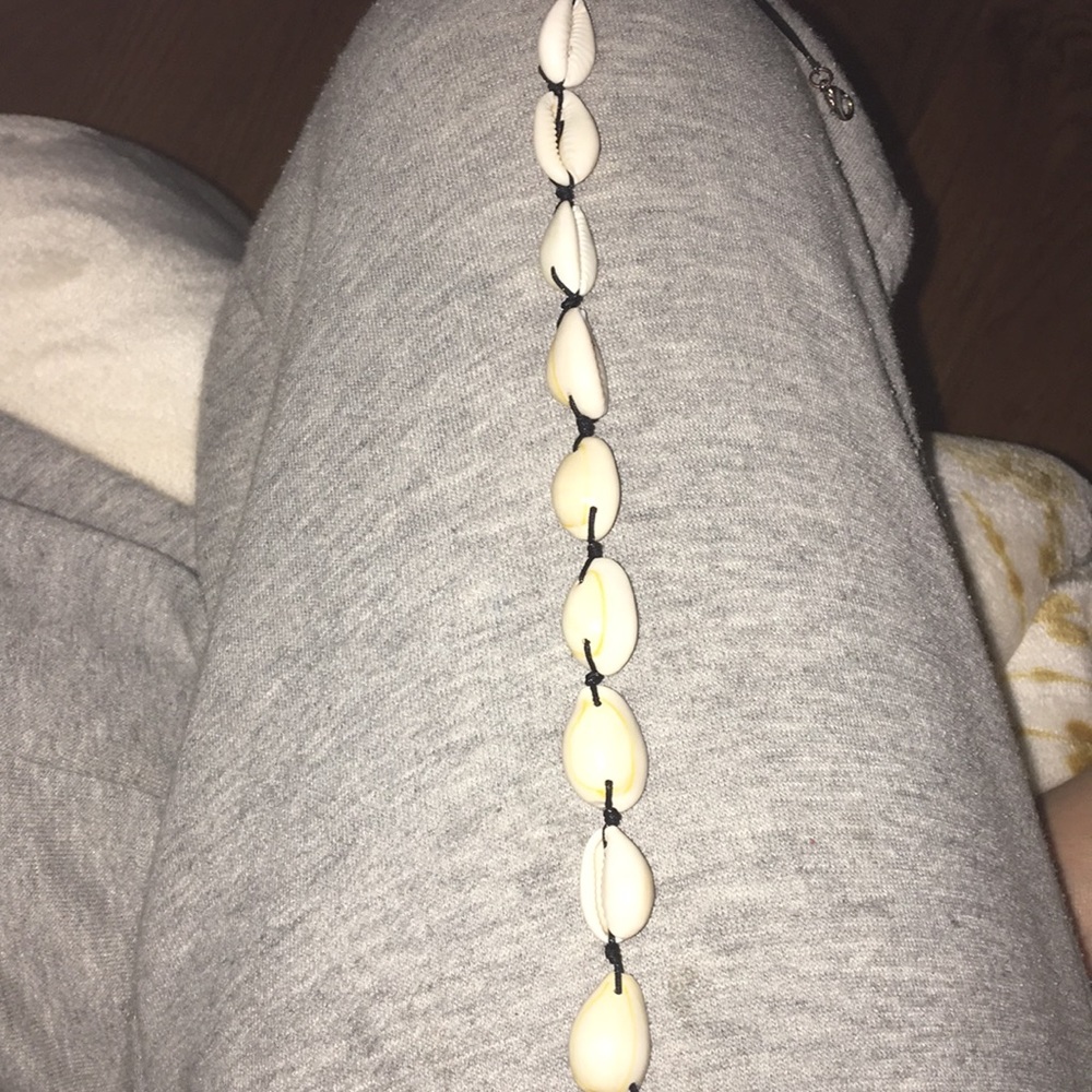 Vsco shell necklace